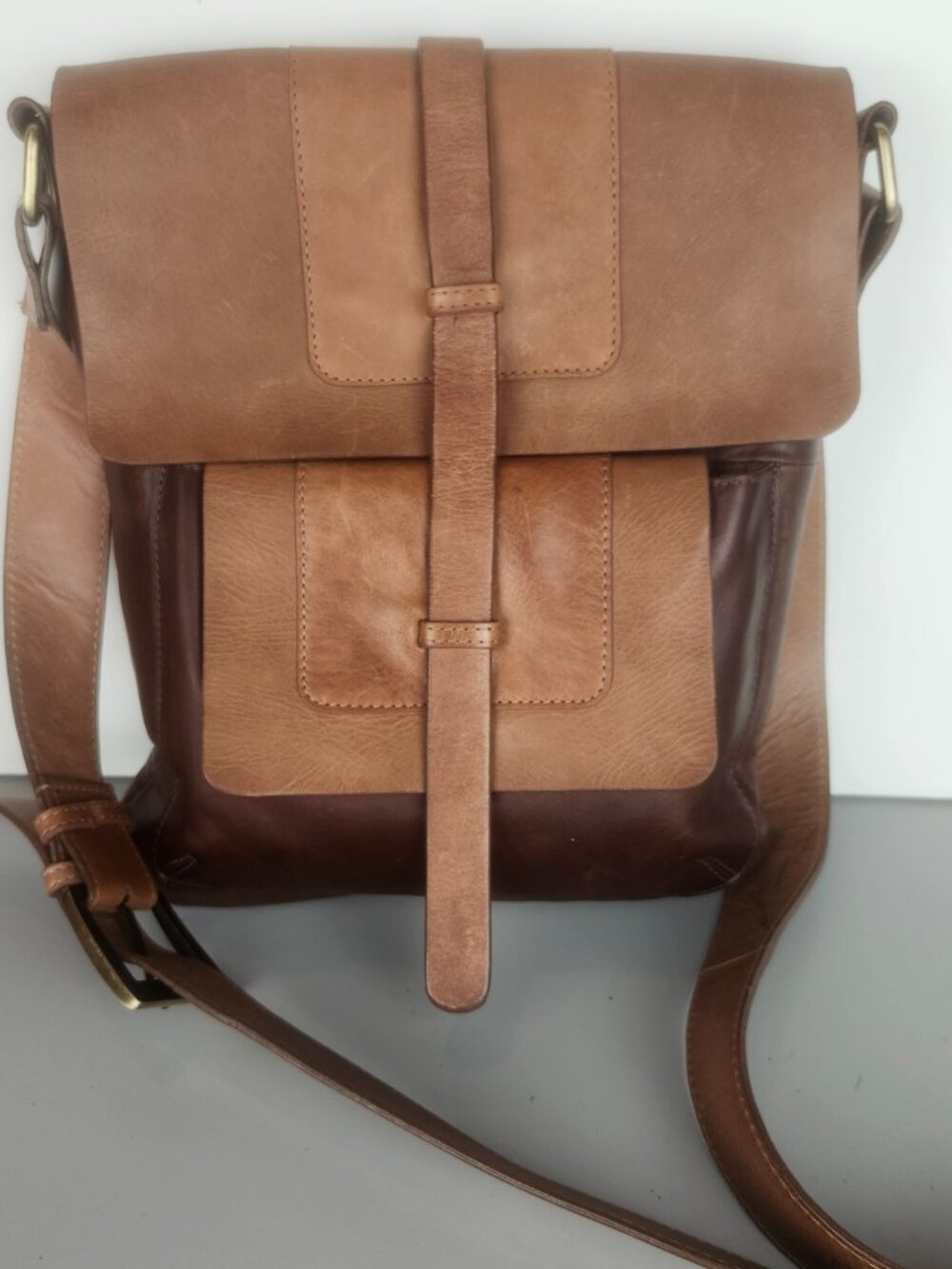 Aspen Rugged Brown Leather Crossbody / Satchel Bag